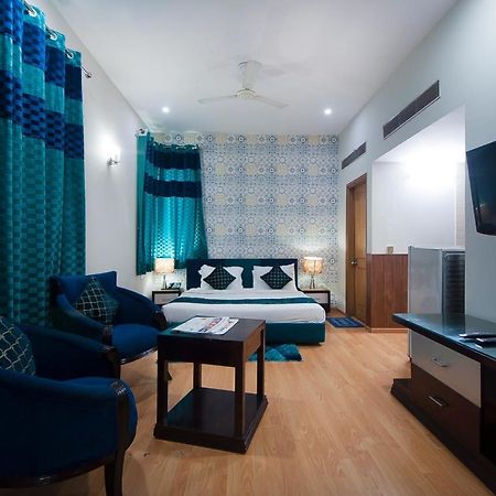 Imperial Apartments Huda City 古尔冈 外观 照片